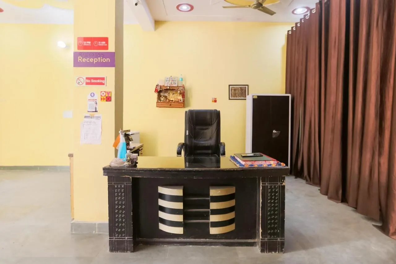 ** Hotel Spot On Main View Guest House Near Leisure Valley Park Gurgaon India